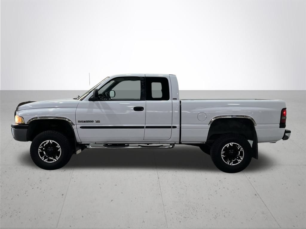 2000 Dodge Ram SLT photo 14