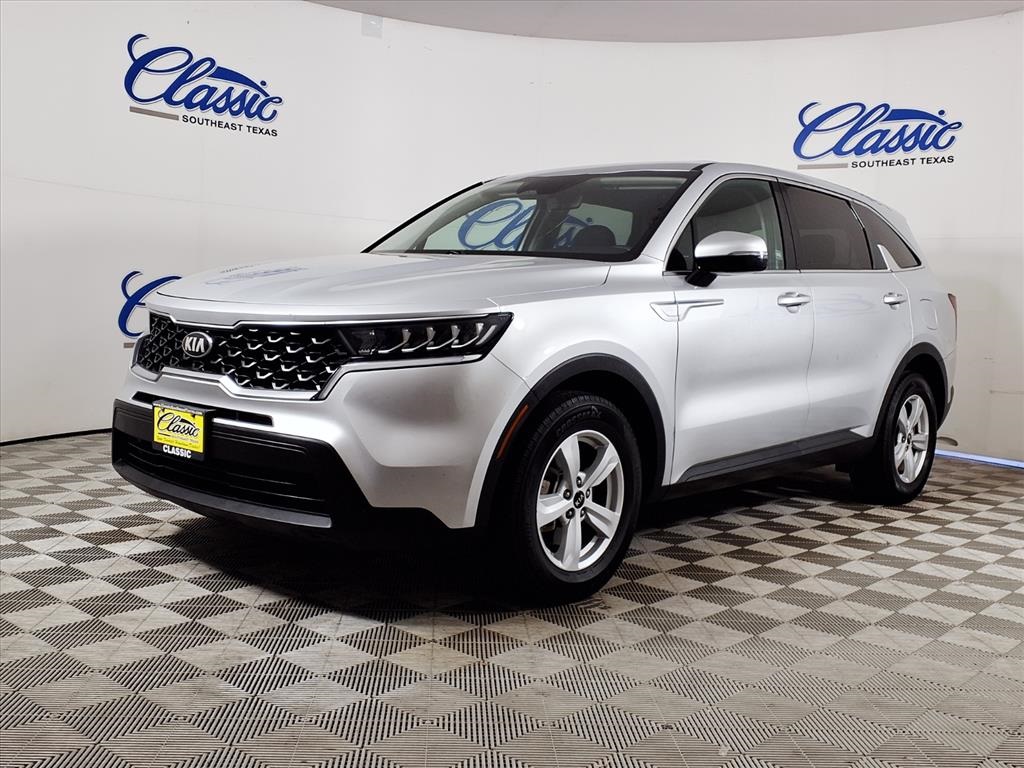 2021 Kia Sorento LX photo 4