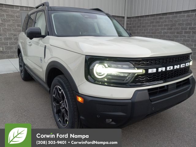 2025 Ford Bronco Sport Outer Banks's photo