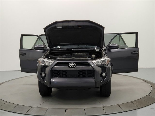 2021 Toyota 4Runner SR5 photo 10