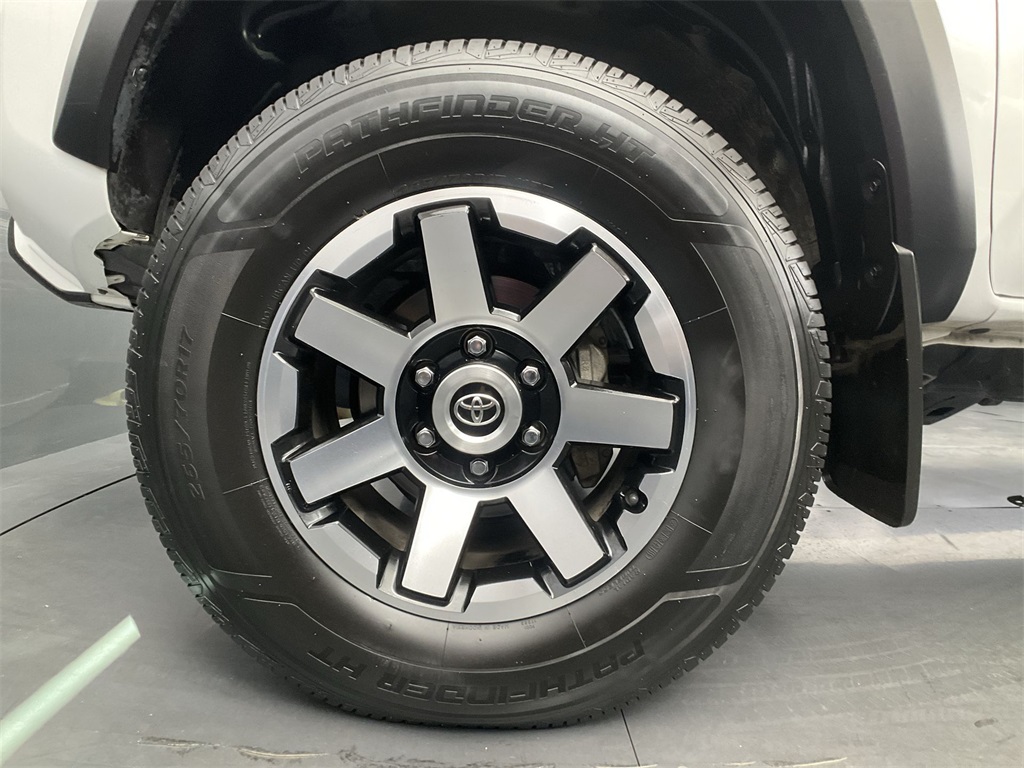 2023 Toyota Tacoma Trail Edition photo 25