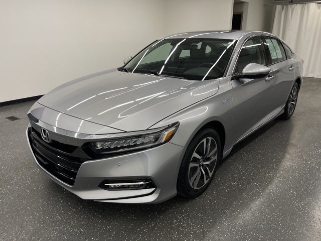 2019 Honda Accord Hybrid Touring photo 4