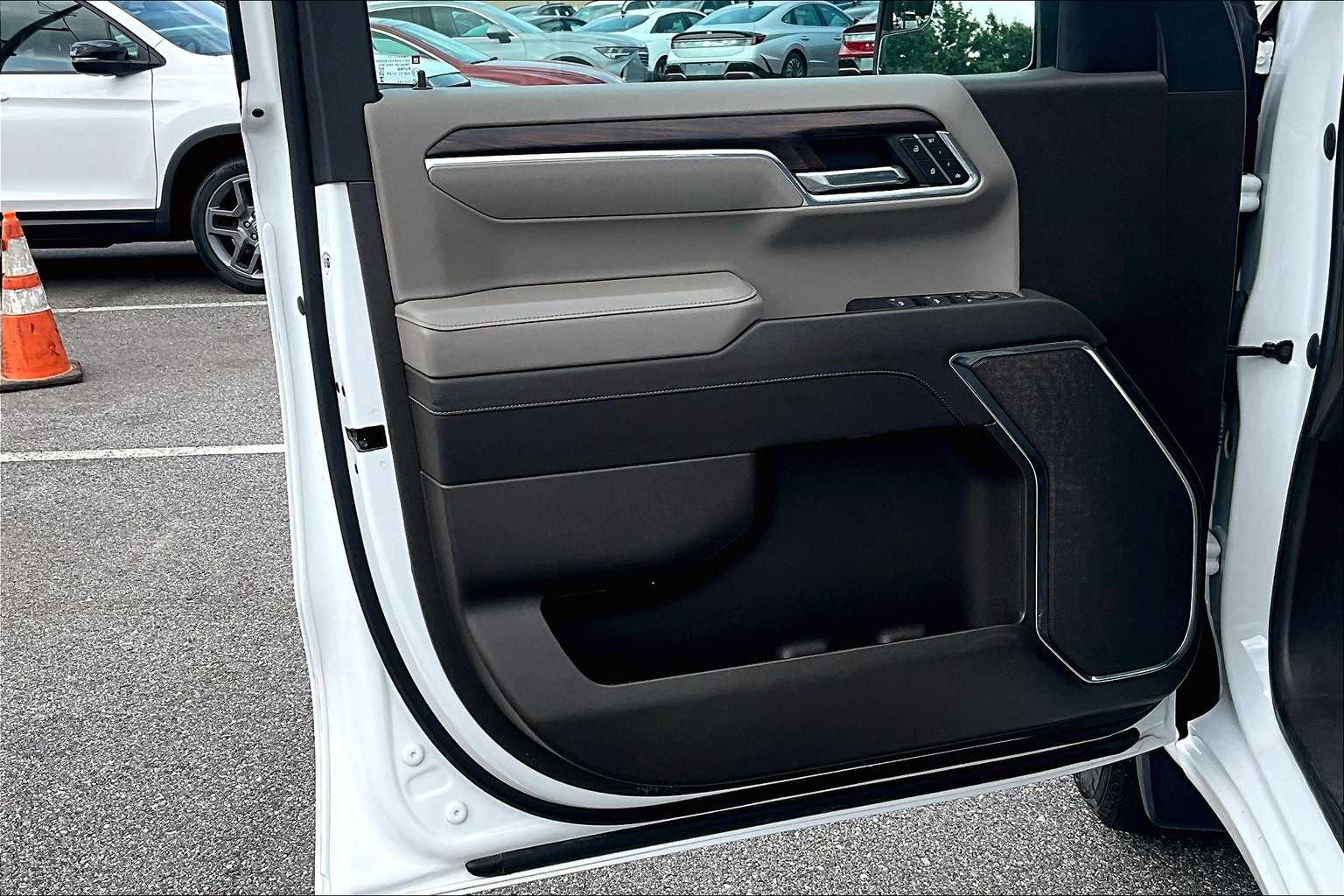 2024 Gmc Sierra 1500 SLT photo 21