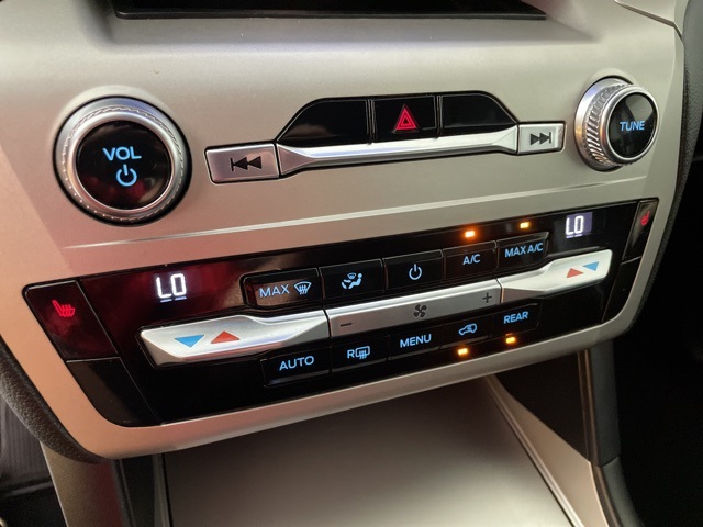 2021 Ford Explorer XLT photo 27
