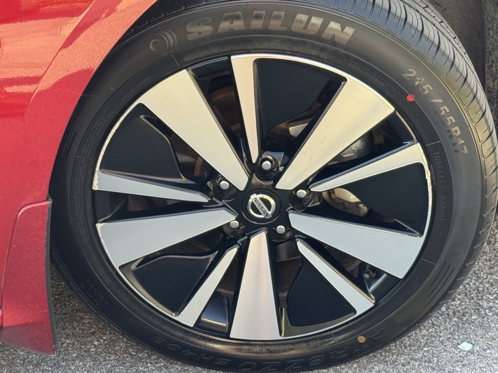 2022 Nissan Altima 2.5 SV photo 10