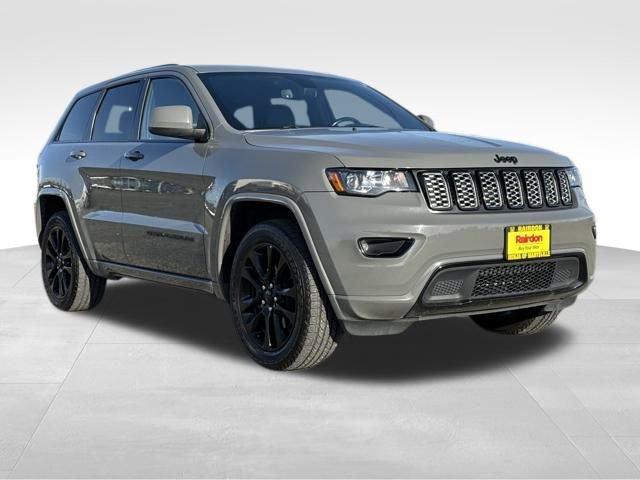 2020 Jeep Grand Cherokee Altitude's photo