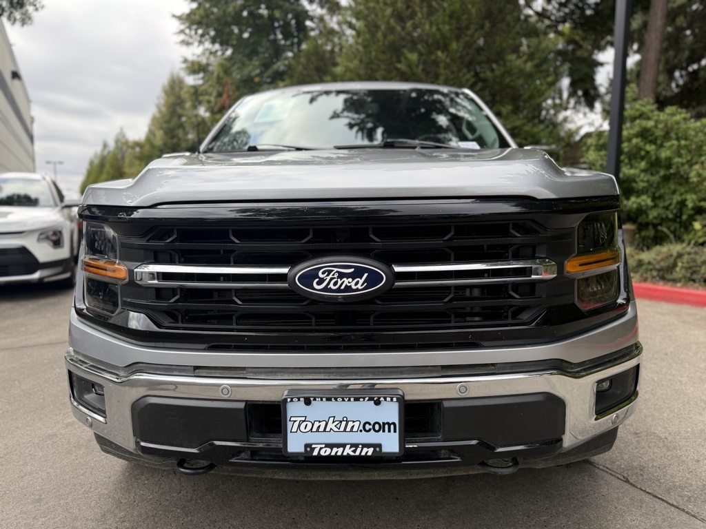 2024 Ford F-150 XLT photo 2