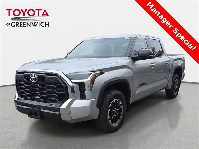 2025 Toyota Tundra SR5's photo