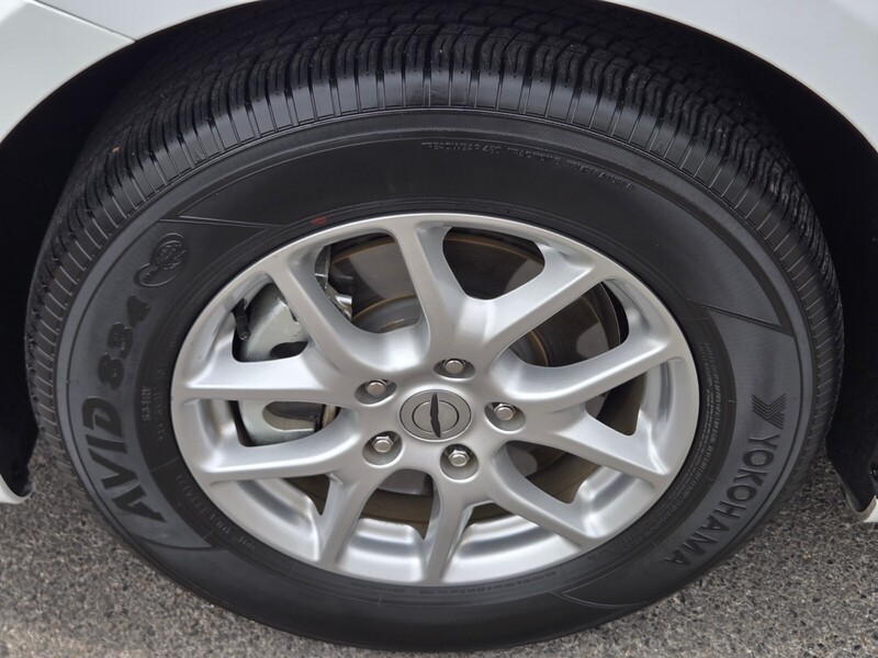 2022 Chrysler Pacifica Touring L photo 6