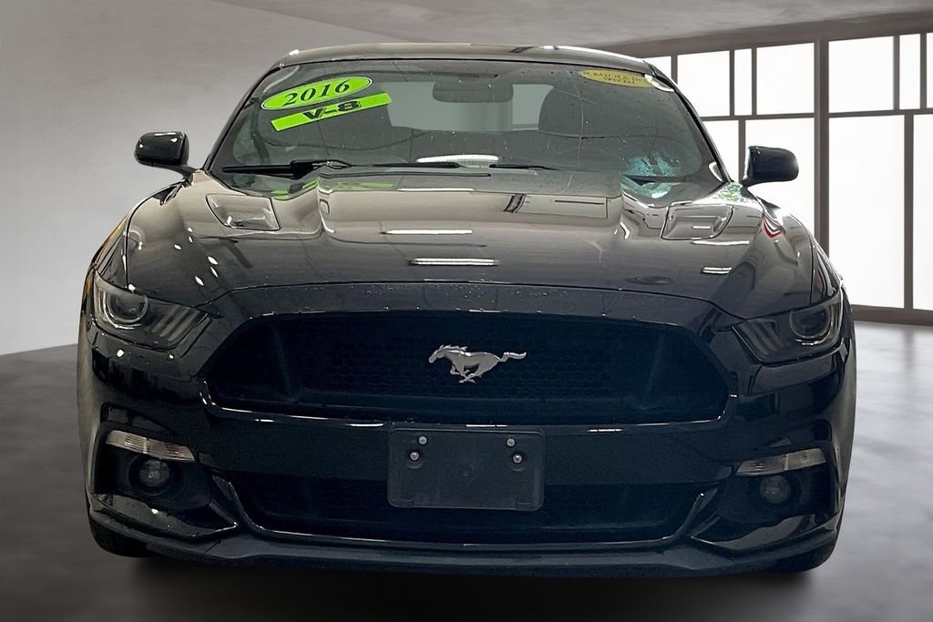 2016 Ford Mustang GT photo 3
