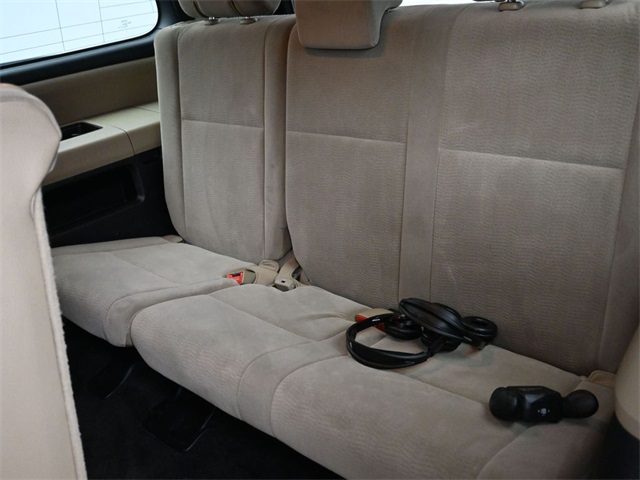 2012 Toyota Sequoia SR5 photo 19