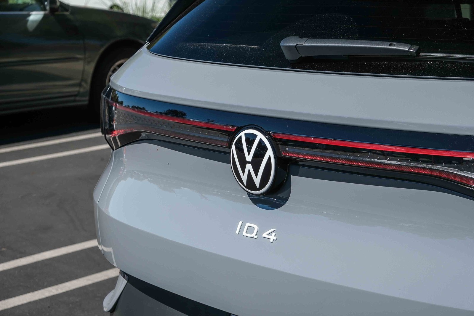 2022 Volkswagen ID.4 Pro S photo 12