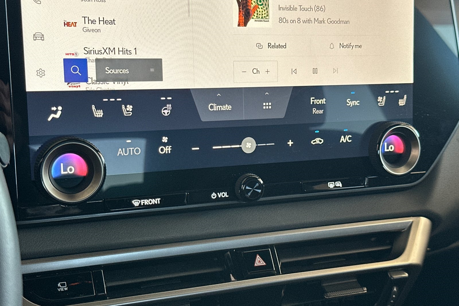 2024 Lexus RX 350h Premium photo 16