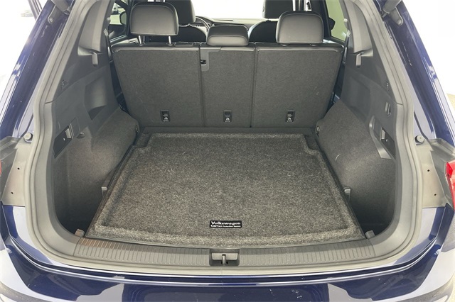 2021 Volkswagen Tiguan SEL Premium R-Line photo 39