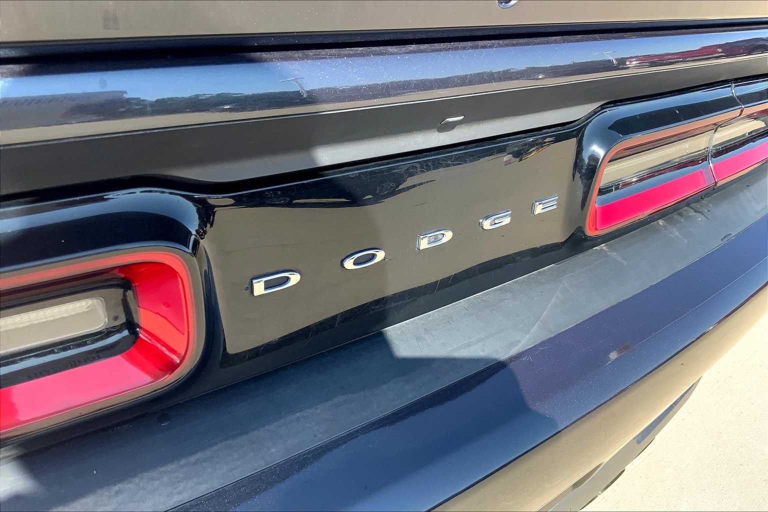 2018 Dodge Challenger R/T photo 29