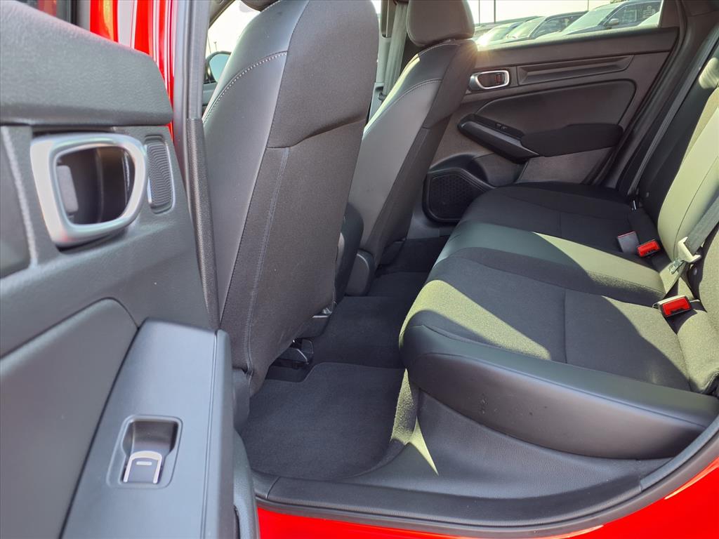 2023 Honda Civic Sport photo 4