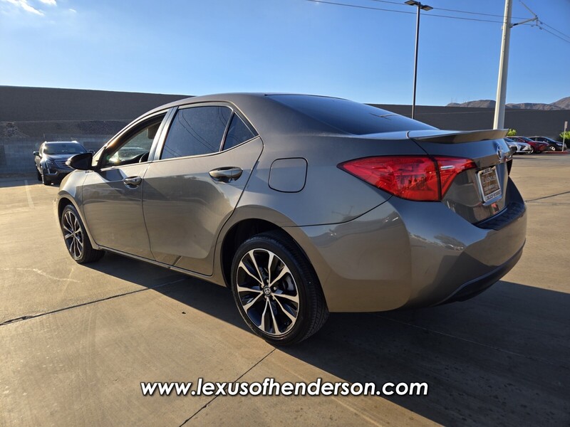 2018 Toyota Corolla L photo 4