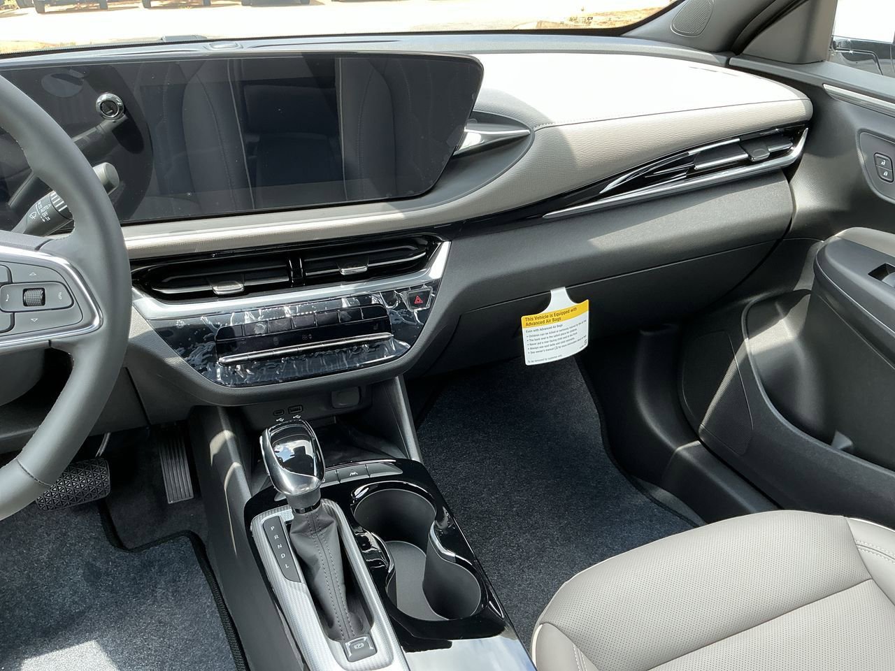 2025 Buick Envista Avenir photo 10