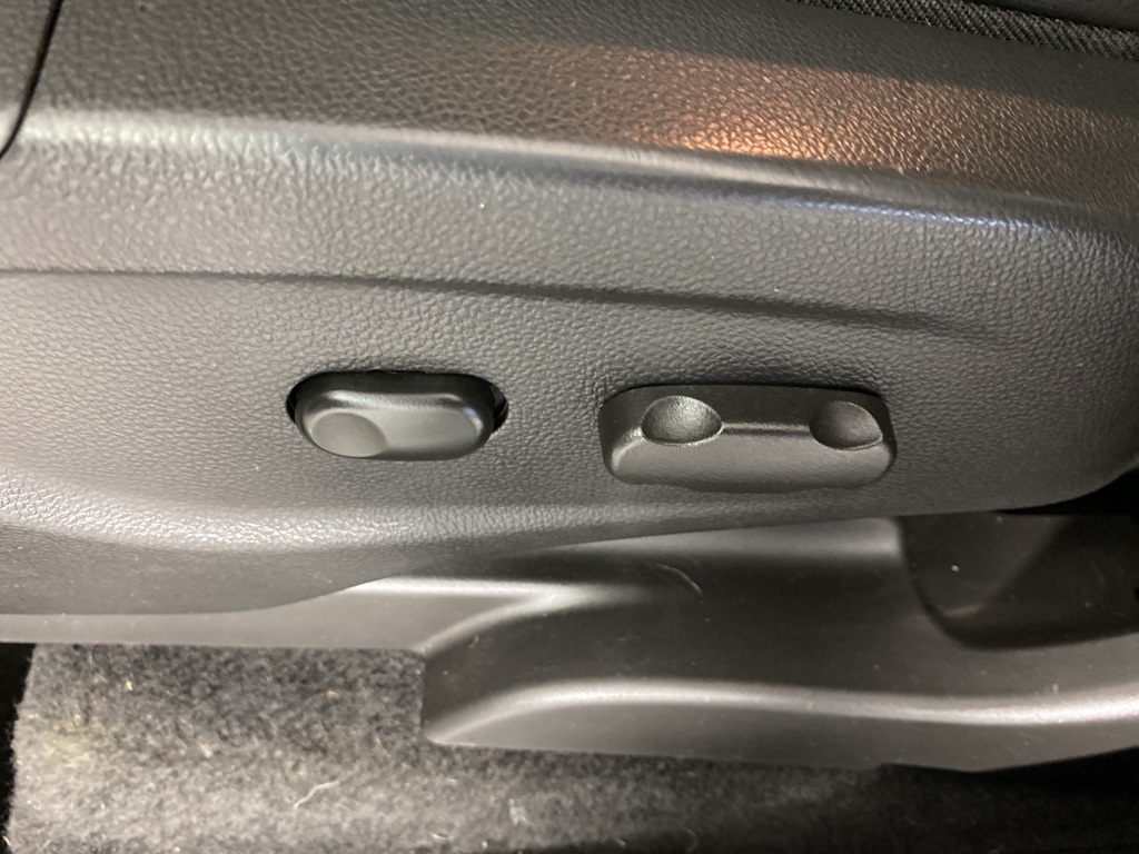 2020 Buick Encore Preferred photo 21