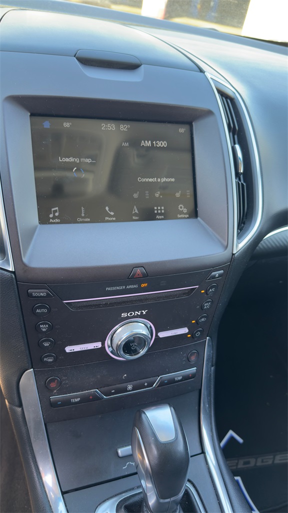 2017 Ford Edge Sport photo 3