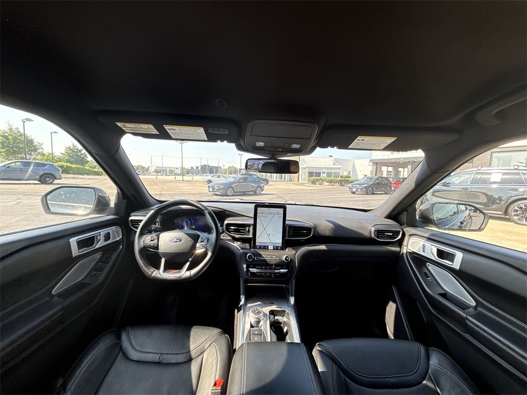 2020 Ford Explorer ST photo 19