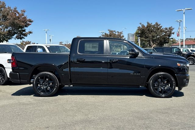 2026 Ram 1500 Laramie photo 3