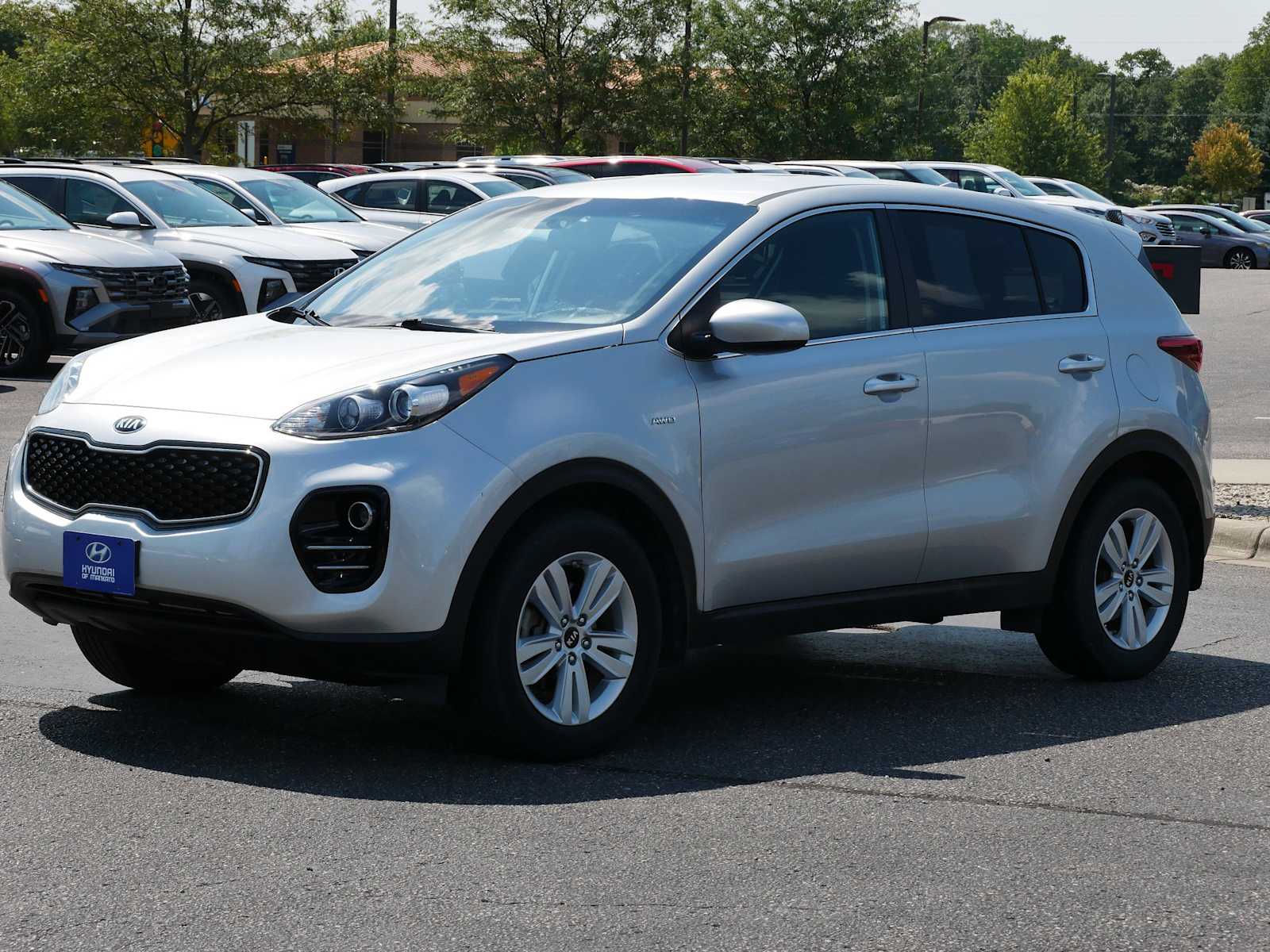 Used 2019 Kia Sportage LX with VIN KNDPMCACXK7504790 for sale in Mankato, Minnesota