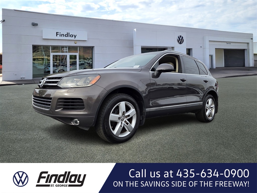 2013 Volkswagen Touareg Lux's photo