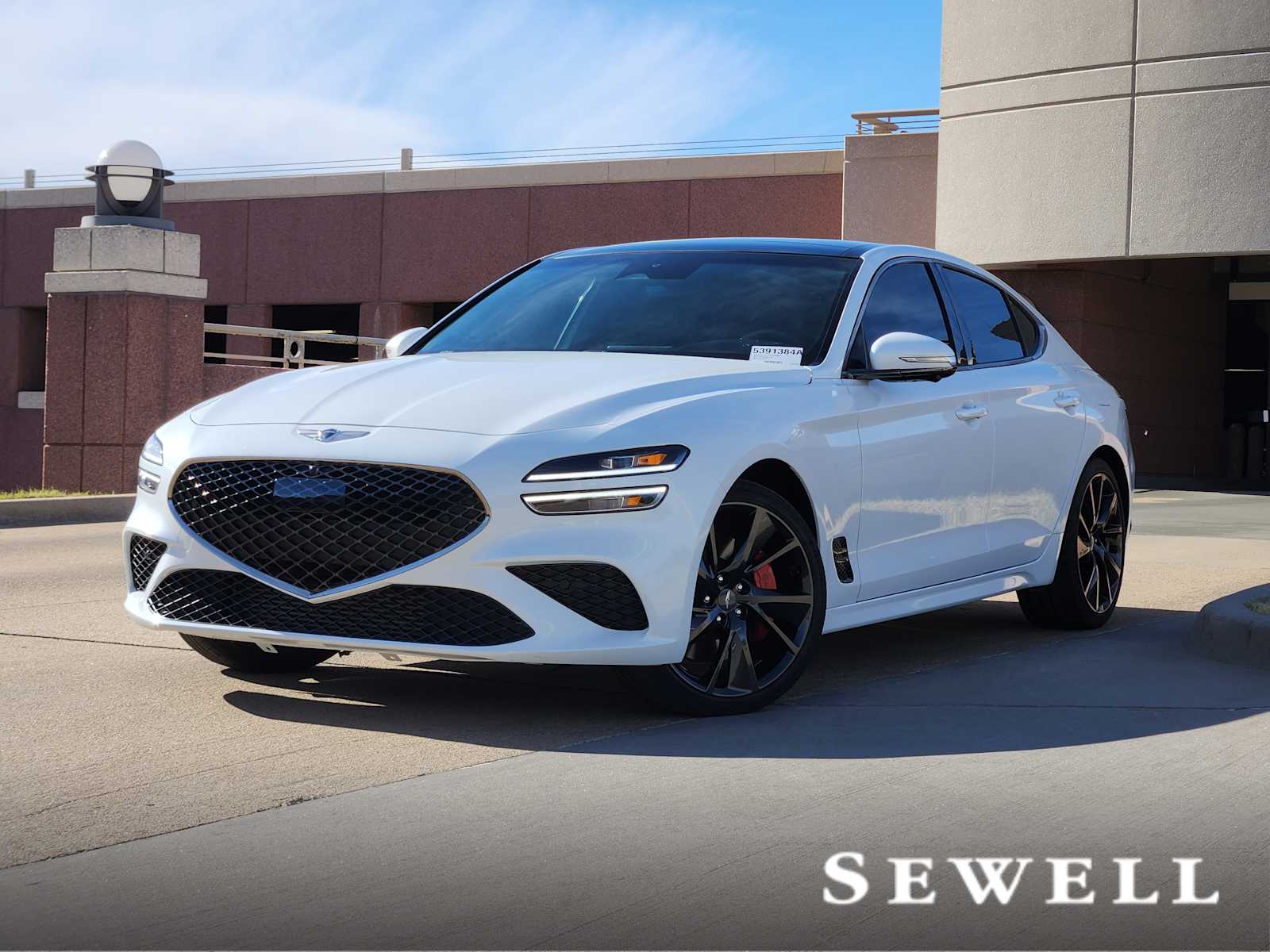 2023 GENESIS G70 Standard's photo