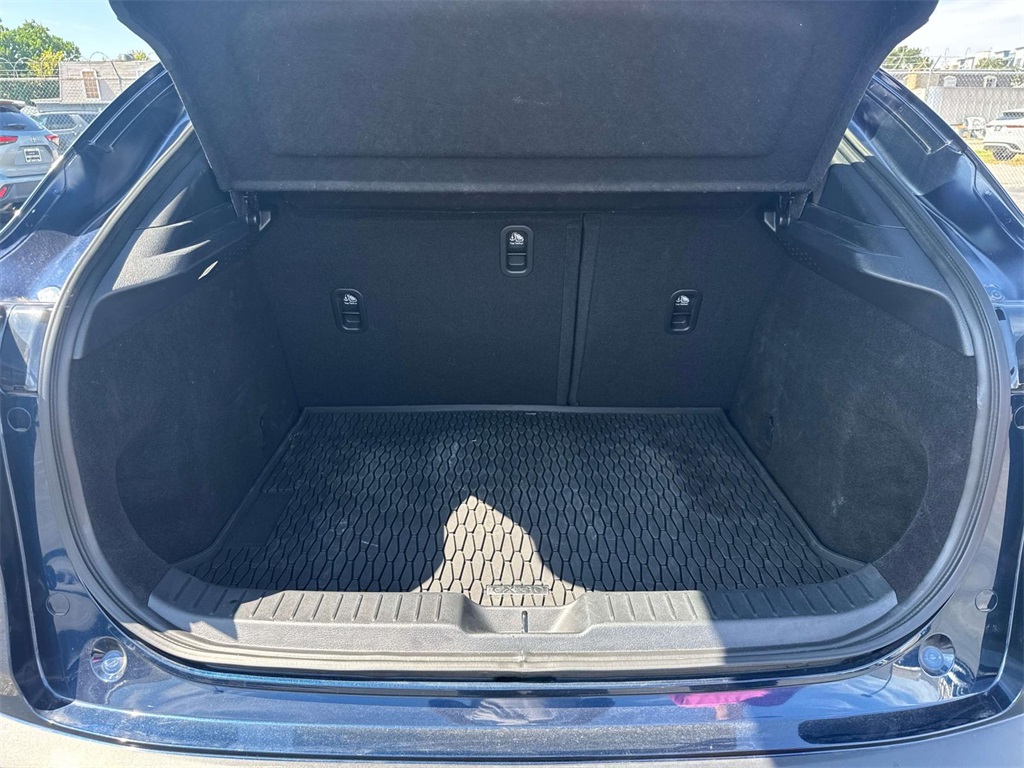 2022 Mazda CX-30 2.5 Select photo 8