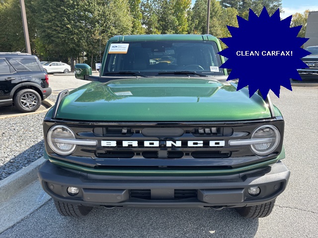 2025 Ford Bronco Outer Banks photo 3