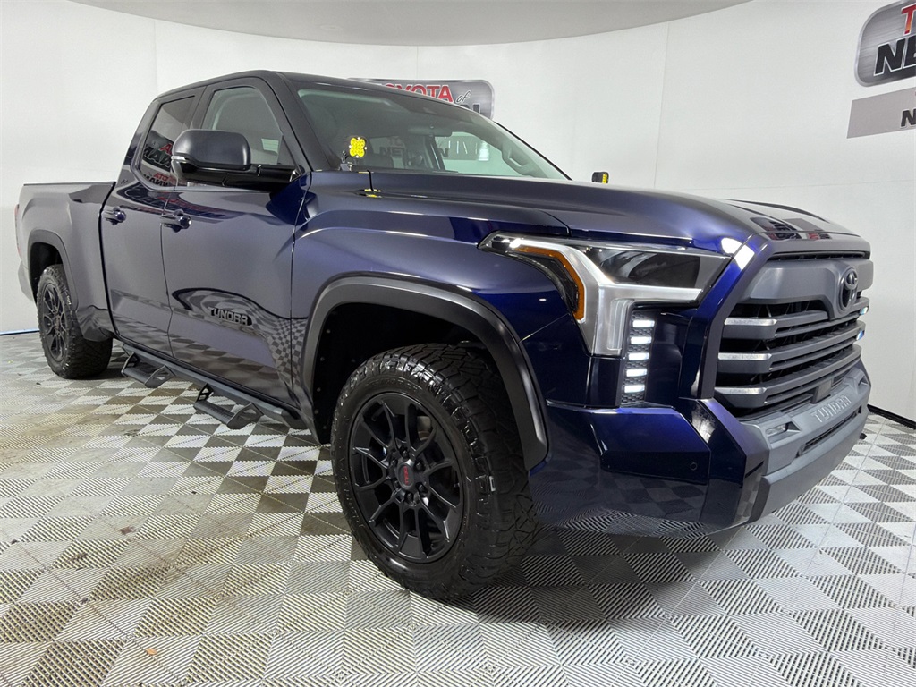 2023 Toyota Tundra SR5's photo