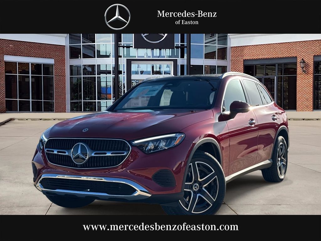 2026 Mercedes-Benz GLC Base's photo