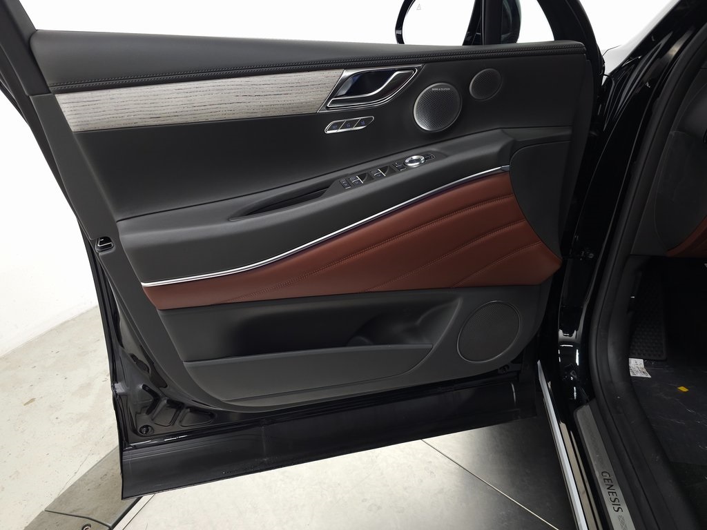 2025 Genesis GV80 3.5T Prestige AWD photo 5