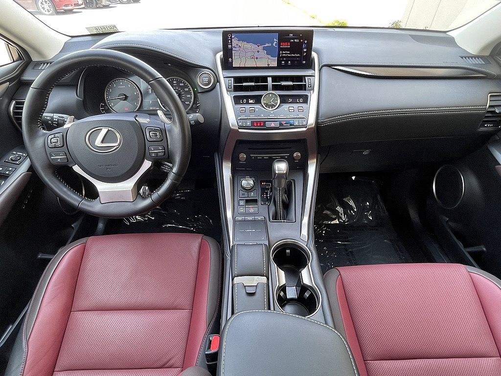 2019 Lexus NX 300 Luxury photo 10