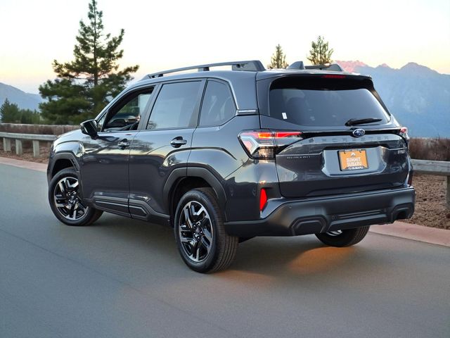 2025 Subaru Forester Limited photo 4