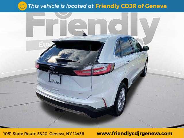 2023 Ford Edge SEL photo 4