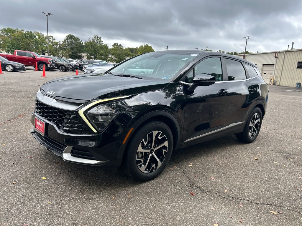 2023 Kia Sportage EX's photo