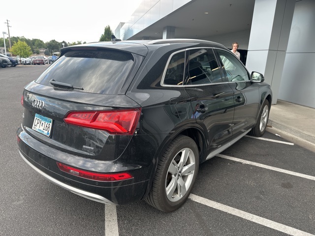 2019 Audi Q5 2.0T Premium Plus photo 3