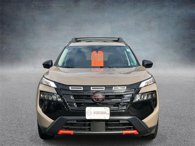 2025 Nissan Rogue SV photo 4