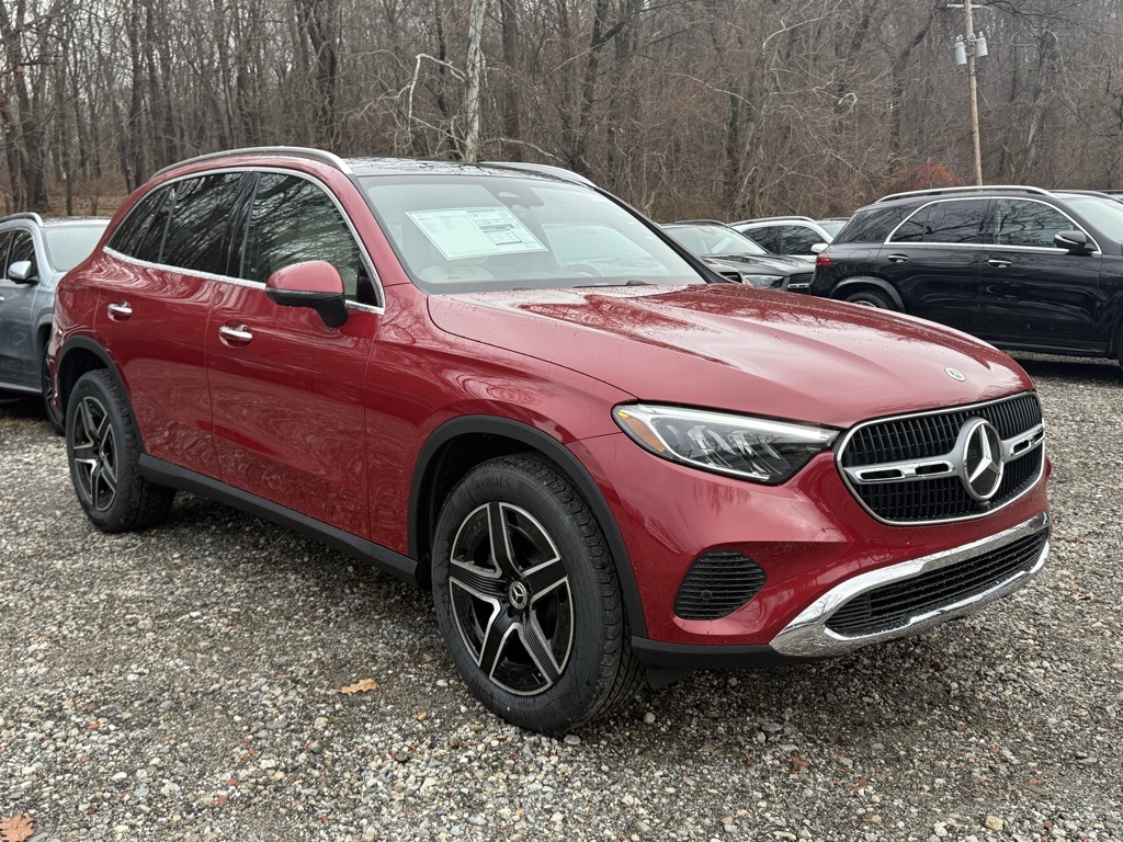2026 Mercedes-Benz GLC Base's photo