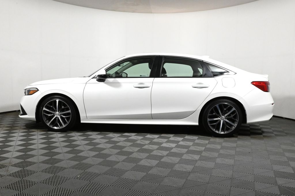 2024 Honda Civic Touring photo 2