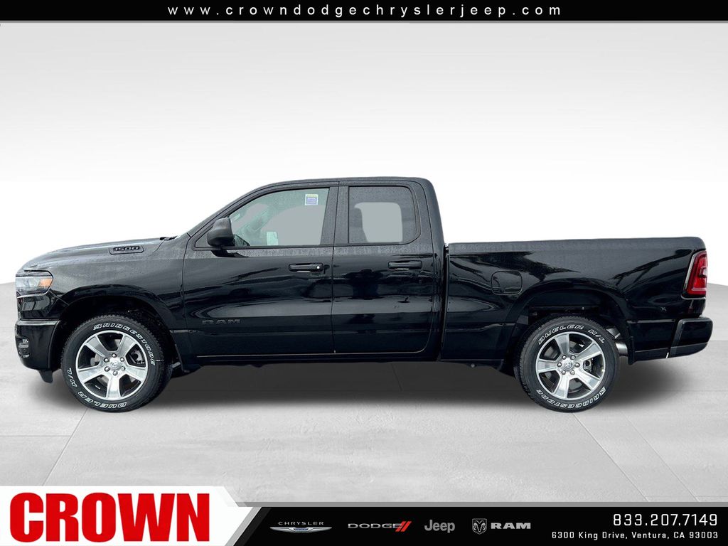 2025 Ram 1500 Tradesman photo 3