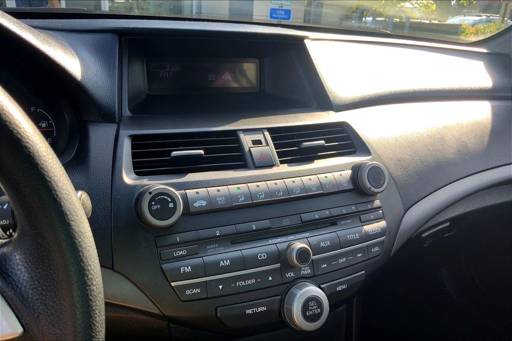 2012 Honda Accord LX photo 21