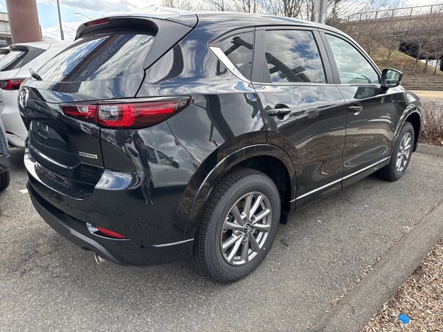2025 Mazda CX-5 2.5 S Preferred photo 3
