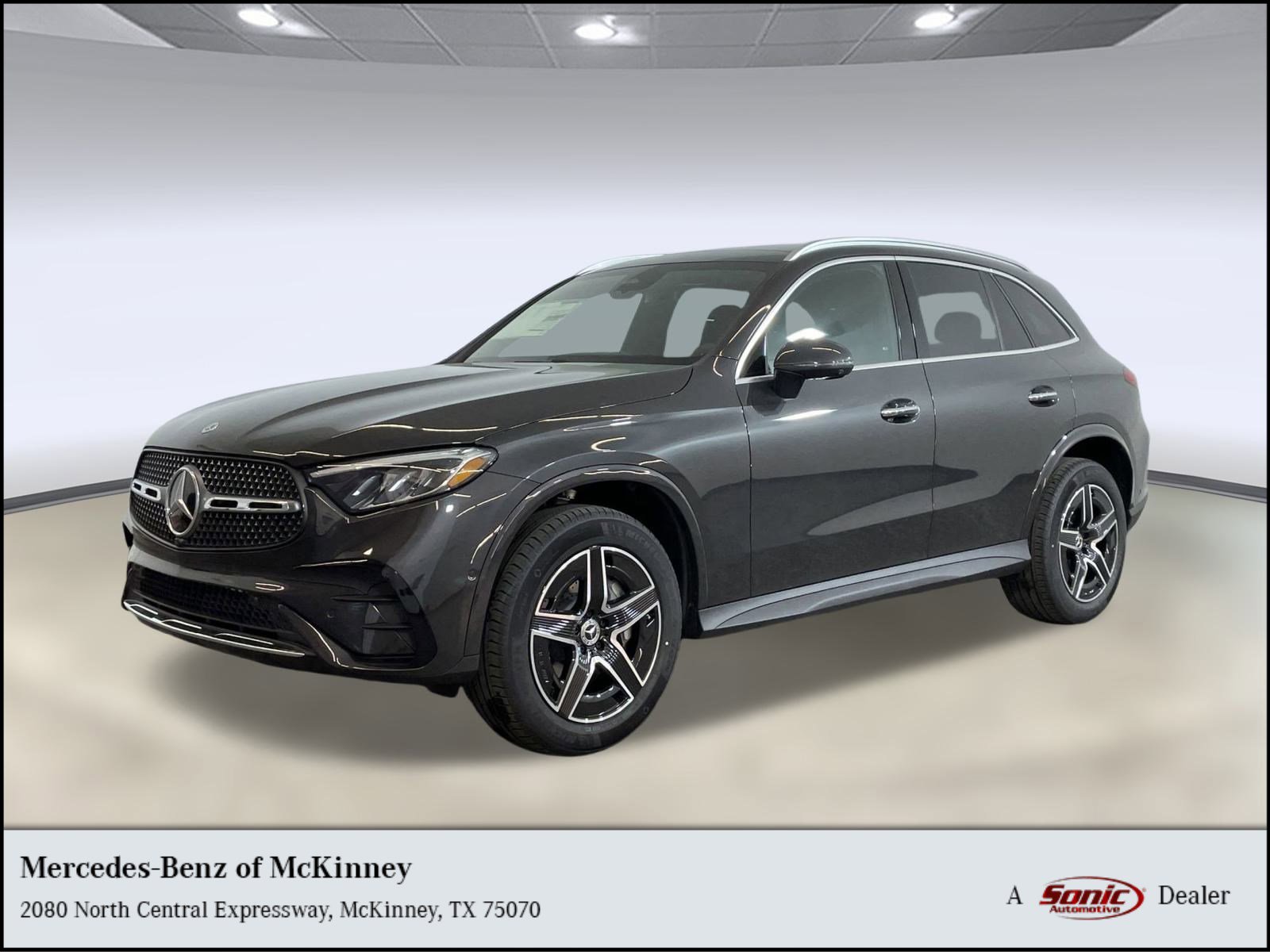 2025 Mercedes-Benz GLC Base's photo