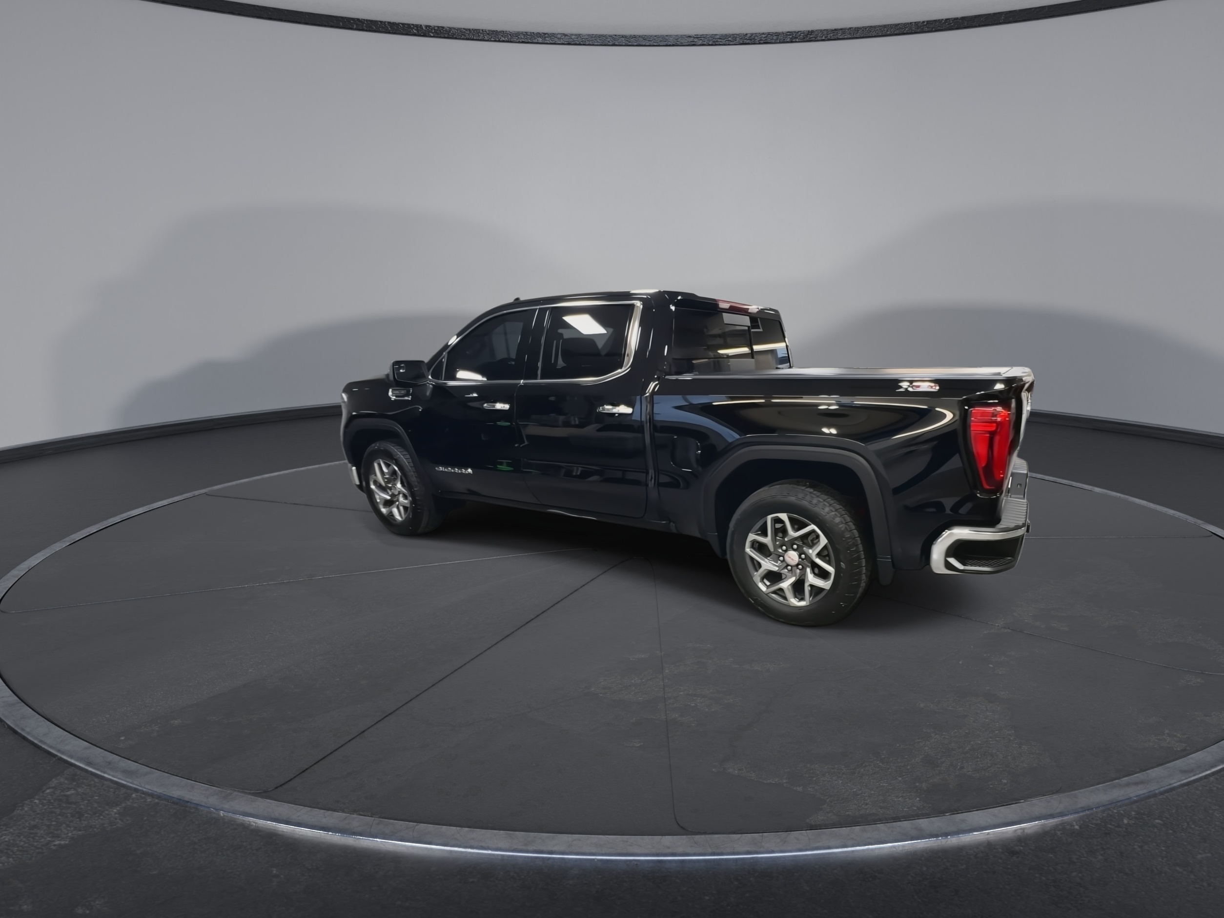 2022 Gmc Sierra 1500 SLT photo 2