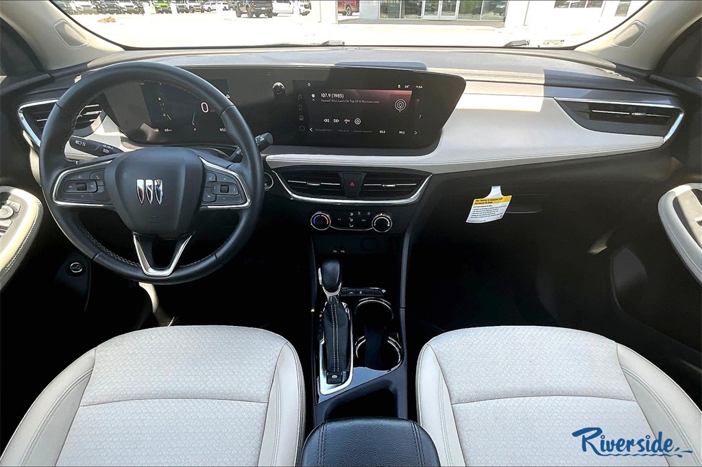 2024 Buick Encore GX Preferred photo 7