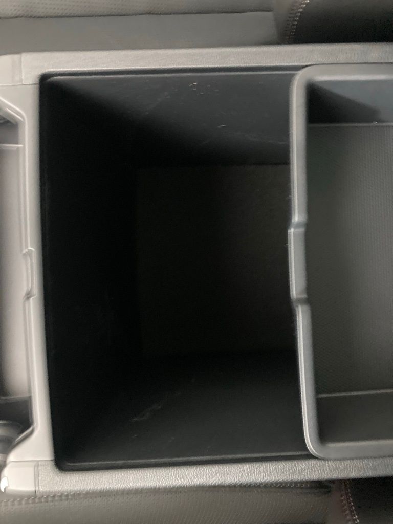 2026 Kia Sorento S photo 2