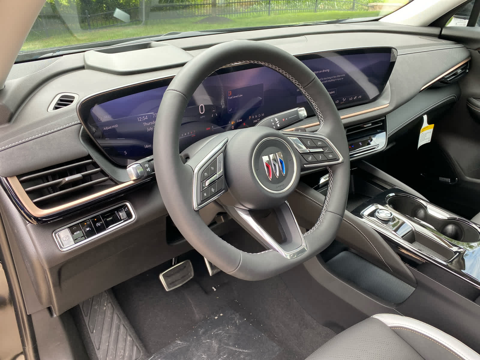 2025 Buick Envision Sport Touring photo 13